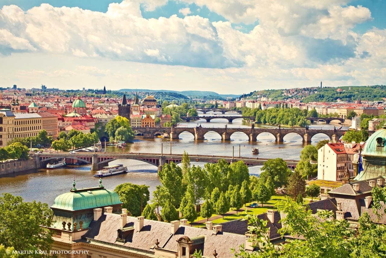 U Zlate Podkovy - At The Golden Horseshoe Prague Exterior photo